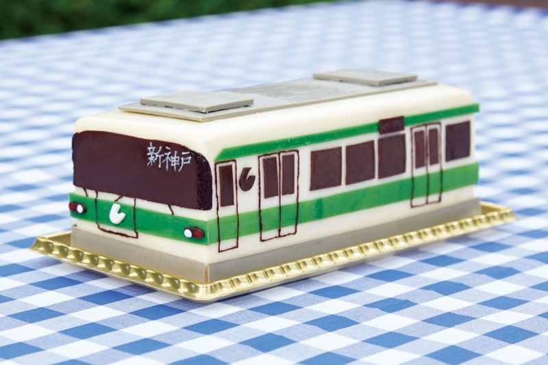 ANAクラウンプラザホテル神戸　地下鉄3000形車両デザインの「神戸市営地下鉄ケーキ」販売 [画像]