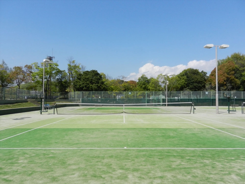 神戸総合運動公園『右近憲三プロ テニスクリニック』神戸市須磨区 [画像]