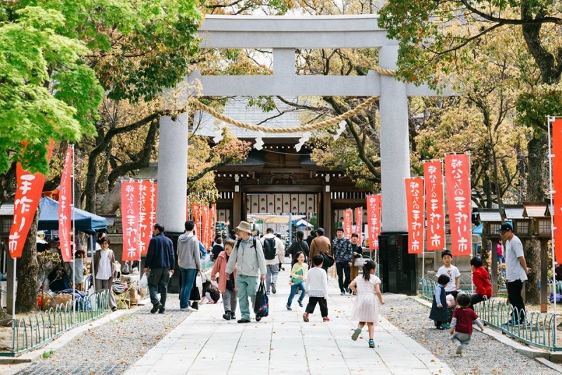 湊川神社 『楠公さんの手作り市（3月）』　神戸市中央区 [画像]