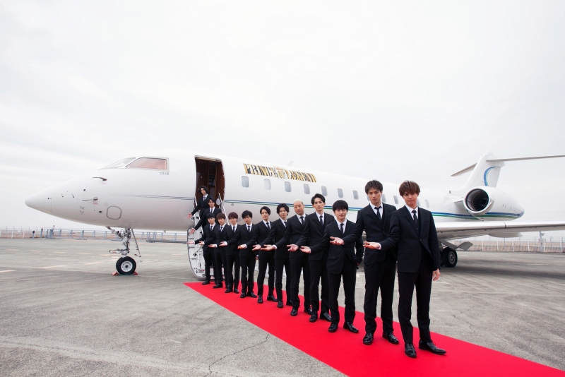 映画『PRINCE OF LEGEND』総勢13人の“王子たち”がプライベートジェットで神戸空港に舞い降りる [画像]