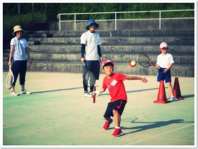 『なかよし親子テニス 春の無料体験会』　神戸市・明石市・西宮市 [画像]