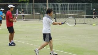 神戸総合運動公園で特別レッスン「テニスの日」記念イベント [画像]