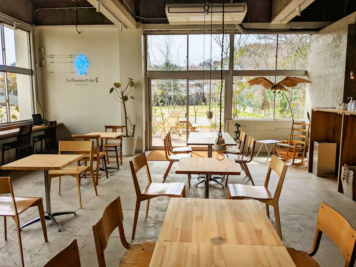 淡路島ei-toのカフェ『Le Premier Cafe awajishima』で「スペシャルティコーヒー」と新メニュー「ei-toバーガー」を堪能　淡路市 [画像]