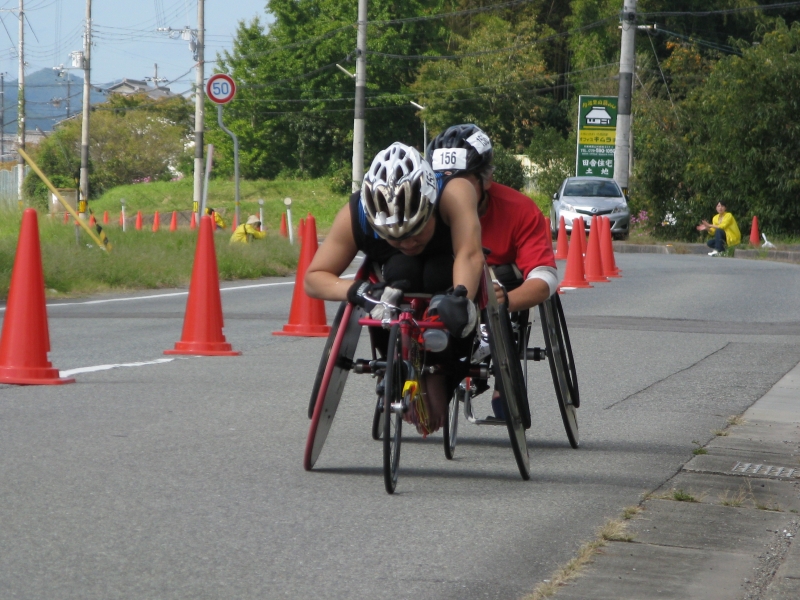 神戸ハーバーランドumie 『パラ・スポーツワールド2016 ひょうご』　神戸市中央区 [画像]