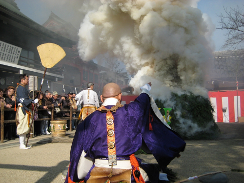 門戸厄神東光寺で『厄除大祭』　西宮市