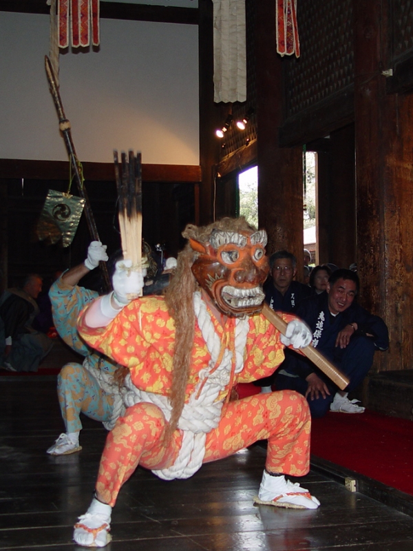 鶴林寺で『鬼追い（修正会・しゅしょうえ）』　加古川市 [画像]