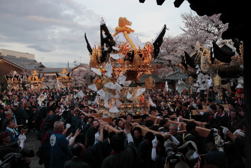 金銀で彩る煌びやかな屋台『北条節句祭り』　加西市