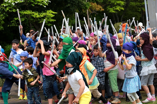 『みんなで忍者 ～神戸総合運動公園の巻～』　神戸市須磨区 [画像]