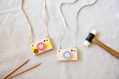 土屋鞄製造所・童具店『革と木で自分だけのカメラをつくろう！』神戸市中央区