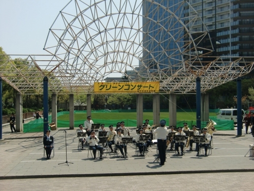 東遊園地で神戸市消防音楽隊による『グリーンコンサート』　神戸市中央区