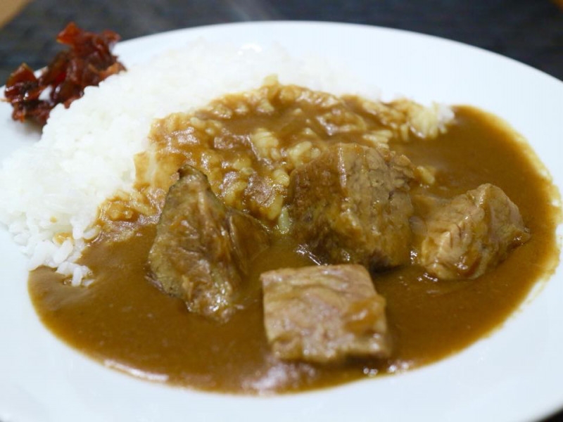 お肉がとろっとろ！ビーフシチューカレー（洋食グリル天平）