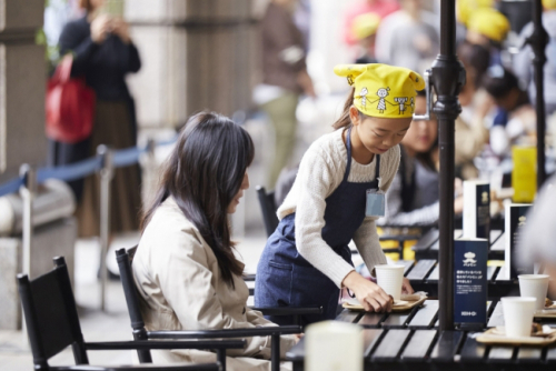 KIITO×大丸神戸店　こども店員がもてなす『ちびっこうべカフェ』