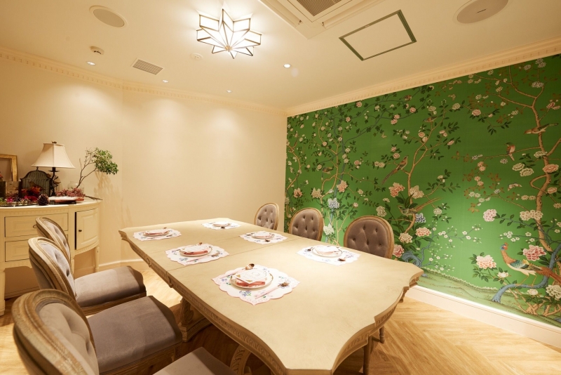 神戸アパレルブランドのカフェ「Ch Tea Room」でハロウィンアフタヌーンティー [画像]