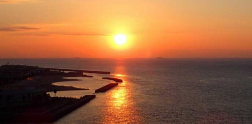 明石海峡大橋から初日の出を観賞　神戸市垂水区