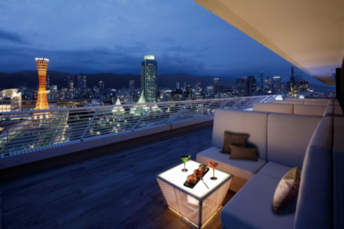 神戸メリケンパークオリエンタルホテル　神戸の夜景を楽しめる「VIEW BAR」のテラス席が今年もオープン