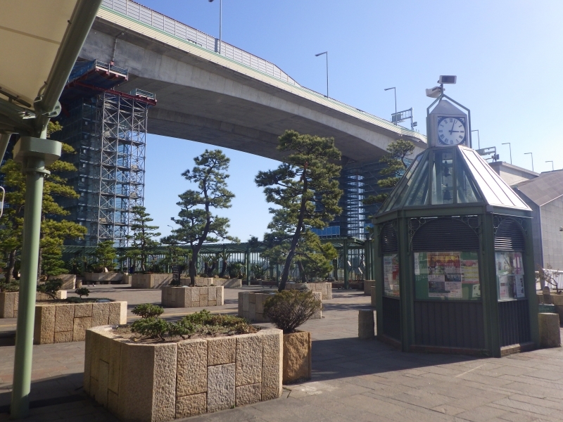 『ステーションマルシェ舞子公園』　神戸市垂水区 [画像]