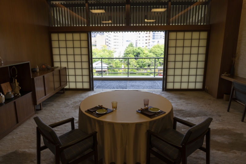 神戸の迎賓館「THE SORAKUEN」に完全予約制のプライベートレストラン『相楽』オープン [画像]