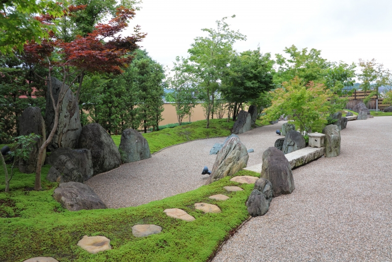 『日本の庭園づくり～重森三玲の志を継ぐ』　神戸市中央区 [画像]
