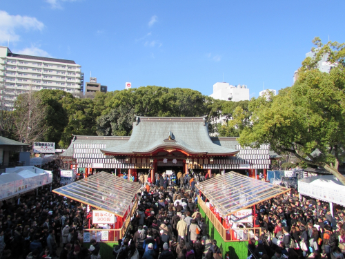 生田神社の初詣　神戸市中央区