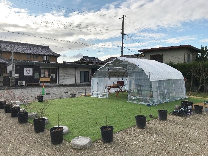 神戸市西区にカフェ併設いちご狩り園が誕生 [画像]