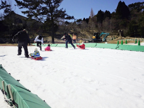 『藤原岬と行く！六甲山雪遊び満喫ツアー』　神戸市灘区