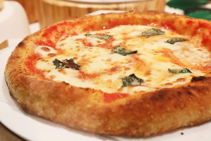 サクッとモチッと新食感のピッツァ 焼き揚げピッツァピッツェリア