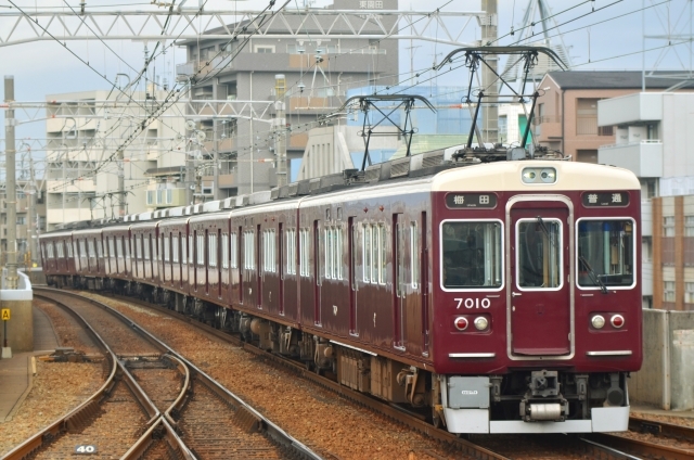 3月14日より阪急電車神戸線のダイヤが一部変更に [画像]