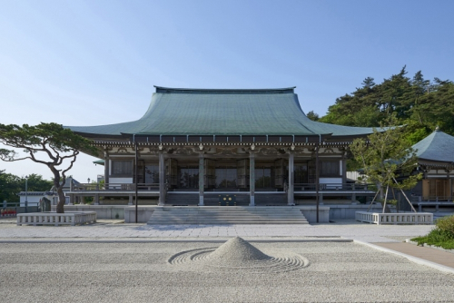 摩耶山天上寺『二つ堂 花まつり』　神戸市灘区