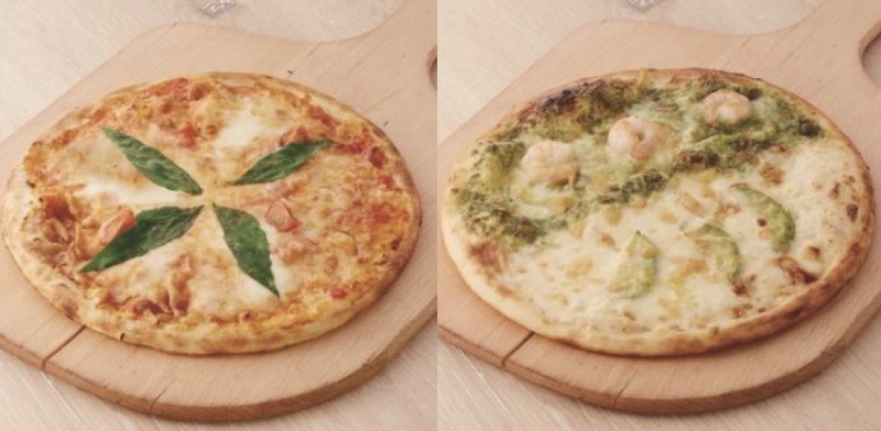 （左）マルゲリータ（右）アボカド＆シュリンプピザ　バジルソース＆クリームソースのハーフ＆ハーフ
