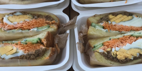 『ハナサクプラス』こだわりパンと有機野菜のサンドイッチ　神戸市西区