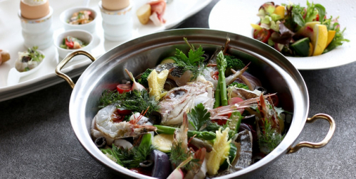 淡路島・ホテルアナガ　海鮮鍋料理を楽しむ「アナガ・ブイヤベース」