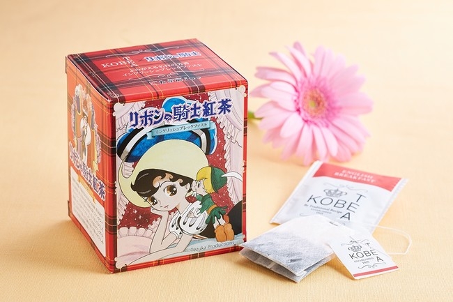 『リボンの騎士紅茶』842円（税込）　©Tezuka Production