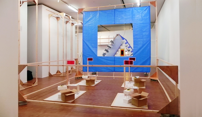 貴志真生也　グループ展「リアル・ジャパネスク」（2012年）より展示風景　国立国際美術館、大阪　
提供：児玉画廊