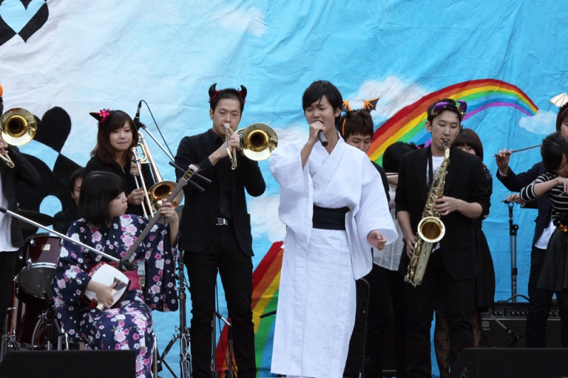 天竺鼠お笑いライブやビンゴなど「大倉山祭2014」　神戸市中央区 [画像]