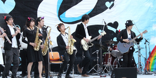 天竺鼠お笑いライブやビンゴなど「大倉山祭2014」　神戸市中央区