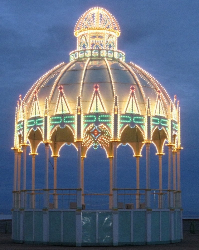 「神戸ルミナリエ」代替事業　光の聖堂「カッサアルモニカ」設置 [画像]