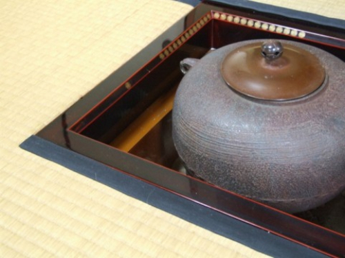 兵庫陶芸美術館「秋の茶会」　篠山市