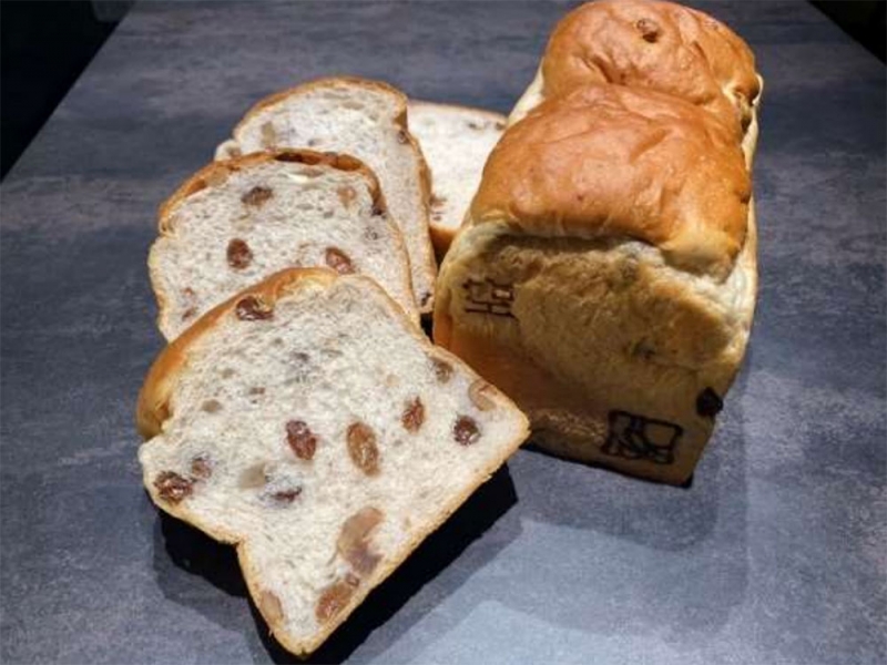 食パン「空」1.5斤 864円（税込）