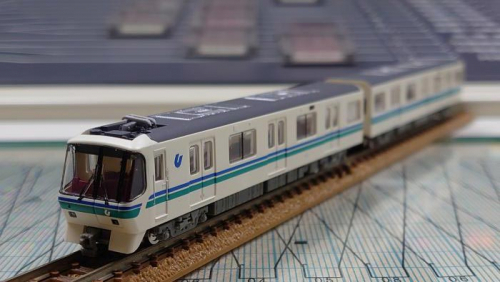 開業20周年記念『神戸市営地下鉄海岸線5000形2両セット』発売