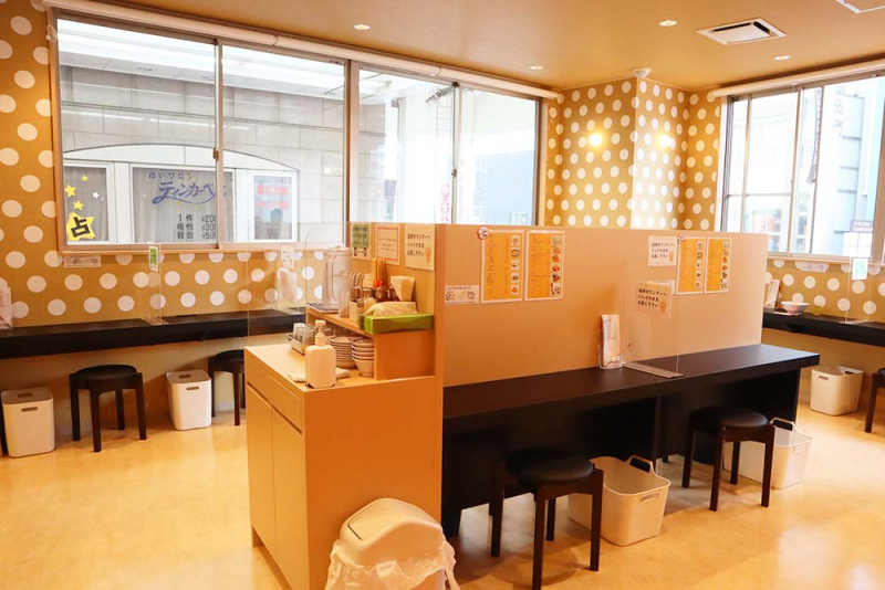 三宮一貫楼本店2階レストランがリニューアル　神戸市中央区 [画像]