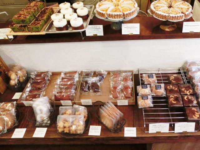 海を臨む焼き菓子店「BAKE Quatre soeurs」オープン　明石市 [画像]
