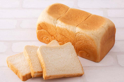 「牛乳屋さんの食パン メルクパン」オープン　尼崎市