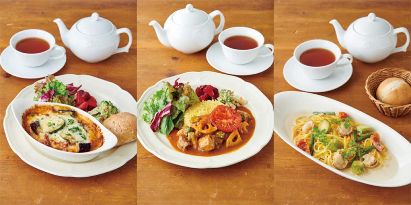 （左から）ナスとジャガイモのボロニア風大豆ミートグラタン（パン、紅茶付き）1,595 円（税込）、スパイシーチキンとごろごろ野菜のトマトガンボ（紅茶付き）1,573 円（税込）、帆立と芽キャベツのゆずクリームソースのパスタ（紅茶付き）1,573 円（税込）