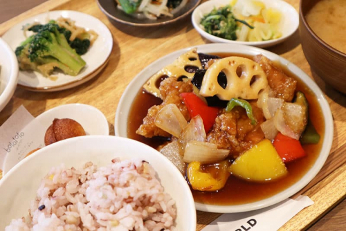 “神戸の食”が詰まった「KOBE new WORLD」でランチを食べてきた　神戸市中央区