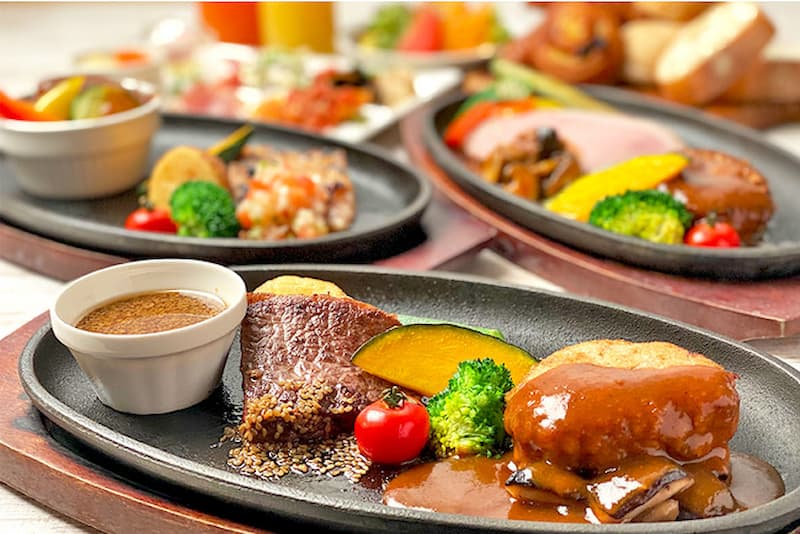神戸三宮東急REIホテル「5種の肉料理食べ放題ランチプラン」神戸市中央区 [画像]