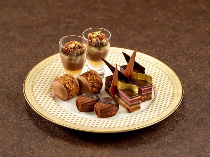 ホテル ラ・スイート神戸ハーバーランド「Luxe Chocolat Afternoon Tea」 [画像]