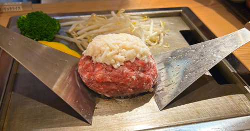 三宮トアロードにハンバーグと牛タンとお米「神戸赤ふじ」オープン