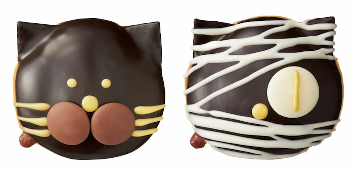 左：黒ネコ “チョコ” 　※10月6日まで
右：黒ネコ ミイラ チョコ　※10月7日～31日
各 334円（イートイン341円）