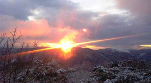 「東山ご来光　初日の出登山」　宍粟市