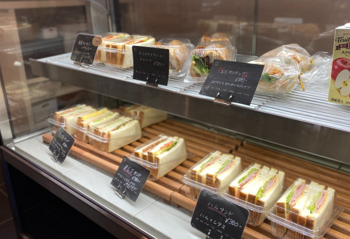 「サンドイッチ」は、お客さんのリクエストから生まれた商品 330円～（税込）